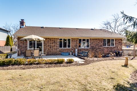 1546 Huntleigh Dr, Wheaton, IL 60189 photo 19