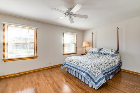 1546 Huntleigh Dr, Wheaton, IL 60189 photo 11