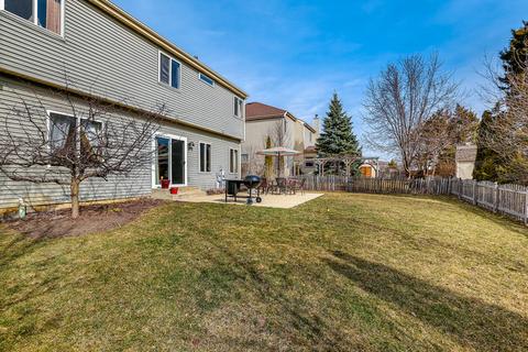 247 Cedarfield Dr, Bartlett, IL 60103 photo 28