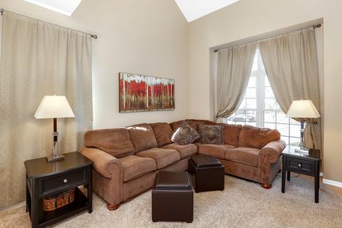 247 Cedarfield Dr, Bartlett, IL 60103 photo 6