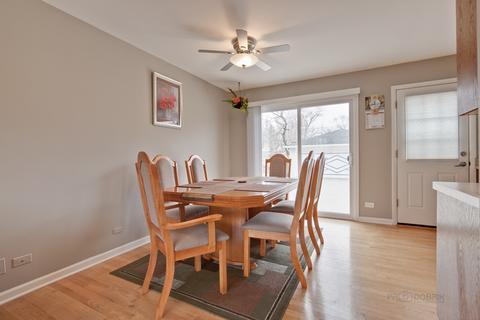 605 Cordial Dr, Des Plaines, IL 60018 photo 7