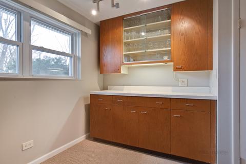605 Cordial Dr, Des Plaines, IL 60018 photo 26