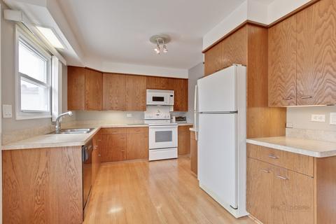 605 Cordial Dr, Des Plaines, IL 60018 photo 10