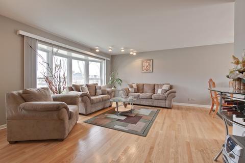 605 Cordial Dr, Des Plaines, IL 60018 photo 4
