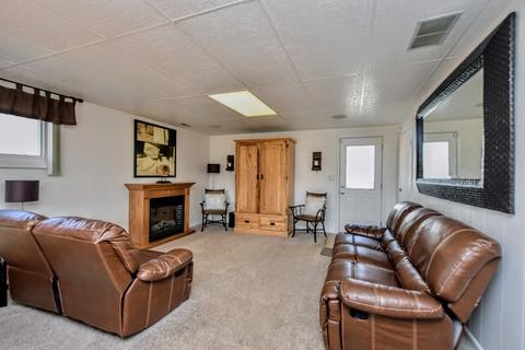 630 Jamison Ln, Hoffman Estates, IL 60169 photo 13