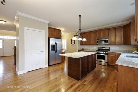 2034 Windham Cir, Wheaton, IL 60187 photo 6