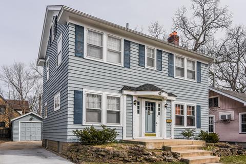 6 S Fordham Ave, Aurora, IL 60506 photo 2