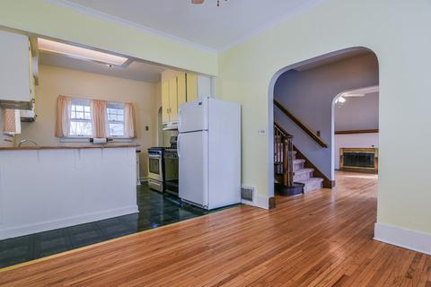 6 S Fordham Ave, Aurora, IL 60506 photo 10