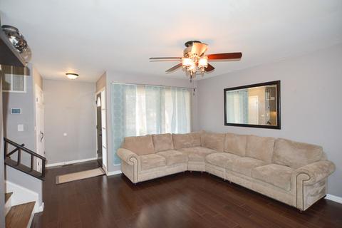 720 Durham Ln, Hoffman Estates, IL 60169 photo 5