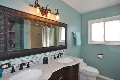 720 Durham Ln, Hoffman Estates, IL 60169 photo 17