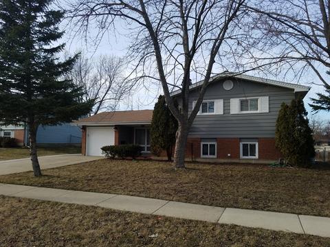 720 Durham Ln, Hoffman Estates, IL 60169 photo 2