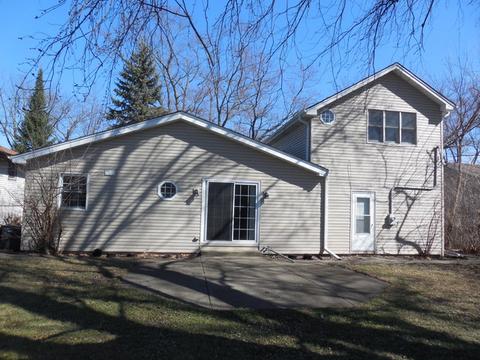 44 Laurel Trl, Wheeling, IL 60090 photo 2