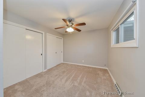 1876 Robert Ct, Aurora, IL 60506 photo 6