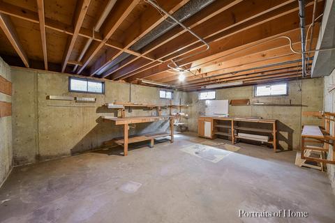 1876 Robert Ct, Aurora, IL 60506 photo 11