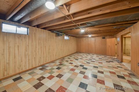 1876 Robert Ct, Aurora, IL 60506 photo 10