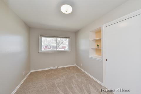 1876 Robert Ct, Aurora, IL 60506 photo 7
