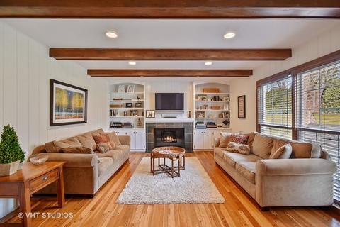 505 E 12th Ave, Naperville, IL 60563 photo 8
