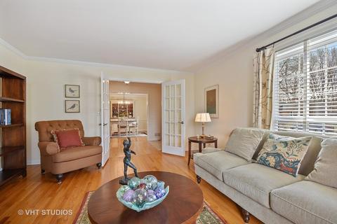 505 E 12th Ave, Naperville, IL 60563 photo 3