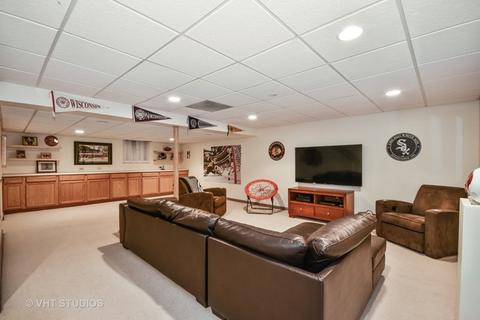 505 E 12th Ave, Naperville, IL 60563 photo 17