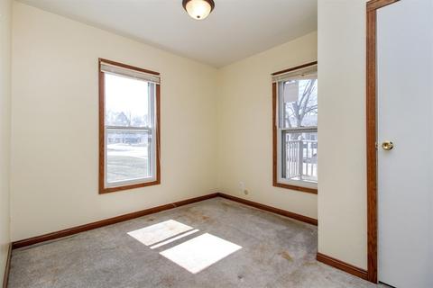 580 S Roosevelt Ave, Kankakee, IL 60901 photo 7