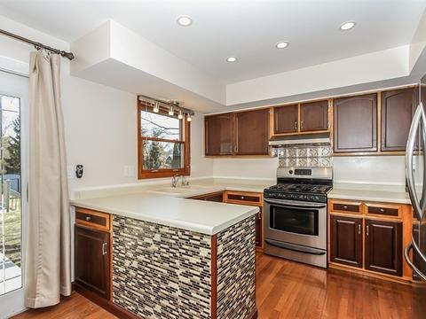 1245 N Lyle Ave, Elgin, IL 60123 photo 6