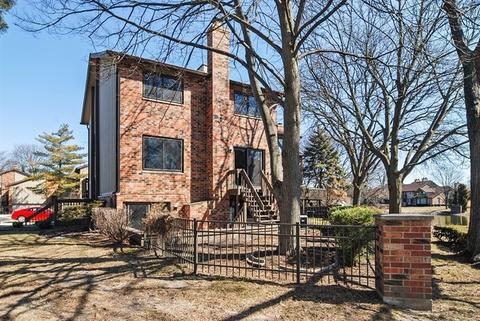 17 Windward Cir, Willowbrook, IL 60527 photo 21