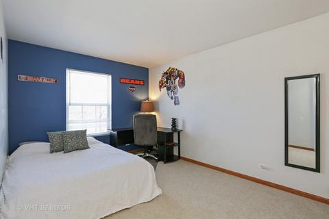 2341 Nantucket Ln, Elgin, IL 60123 photo 12