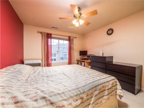 2214 Scott Ln, Aurora, IL 60502 photo 9