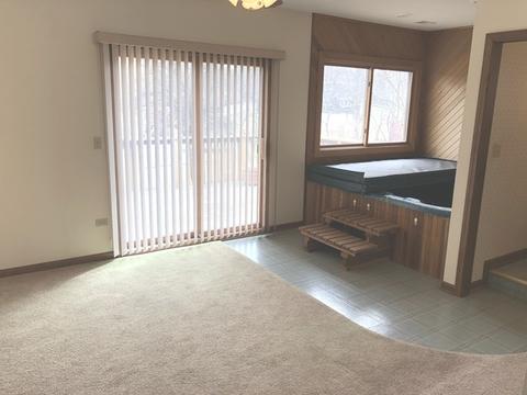 239 Brookside Dr, Elgin, IL 60123 photo 6