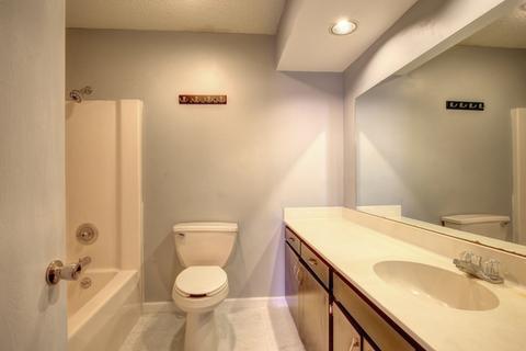 1609 Devonshire Dr, Champaign, IL 61821 photo 17