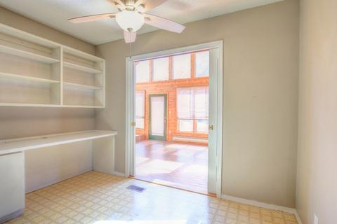 1609 Devonshire Dr, Champaign, IL 61821 photo 11