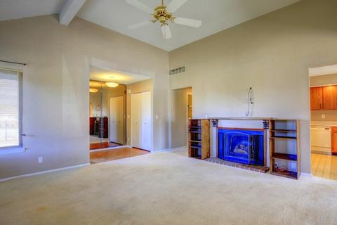 1609 Devonshire Dr, Champaign, IL 61821 photo 7
