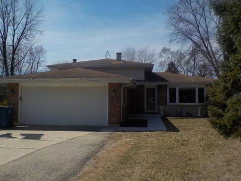 1036 Valewood Rd, Bartlett, IL 60103 photo 1