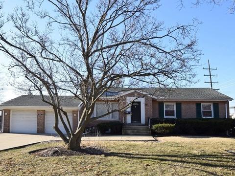1402 Evergreen St, Wheaton, IL 60187 photo 1