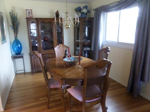 1525 Fairfield Ln, Hoffman Estates, IL 60169 photo 14