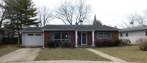909 Wilshire Dr, Wheeling, IL 60090 photo 1