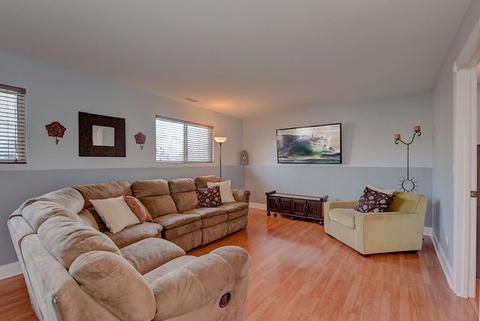 2220 Ashbrook Ln, Plainfield, IL 60586 photo 9