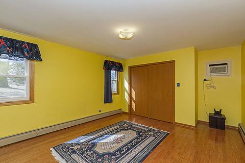 905 Paul St, Mchenry, IL 60050 photo 12