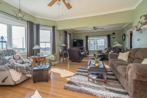 209 E Main St, Reddick, IL 60961 photo 3