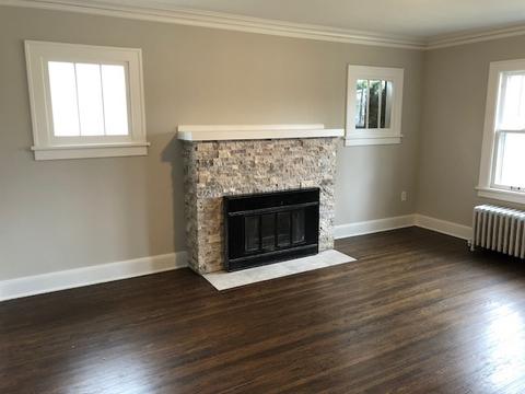 727 Prospect St, Elgin, IL 60120 photo 4