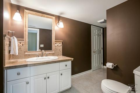 3352 White Eagle Dr, Naperville, IL 60564 photo 37
