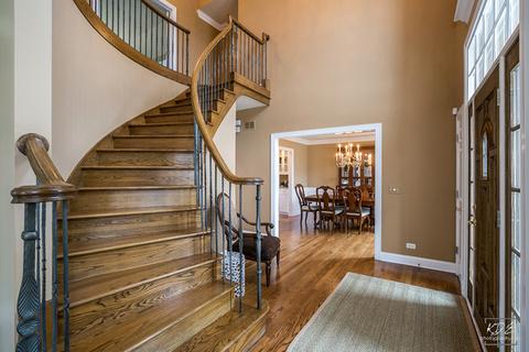 3352 White Eagle Dr, Naperville, IL 60564 photo 5