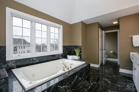 3352 White Eagle Dr, Naperville, IL 60564 photo 24