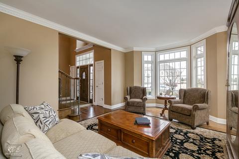 3352 White Eagle Dr, Naperville, IL 60564 photo 4
