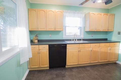 1911 Rogers Ave, Mchenry, IL 60050 photo 13