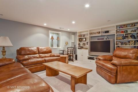 913 Wheaton Oaks Dr, Wheaton, IL 60187 photo 12