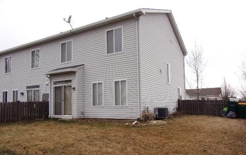 2902 Hoffman St, Plano, IL 60545 photo 2