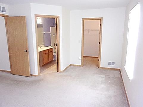 2902 Hoffman St, Plano, IL 60545 photo 12