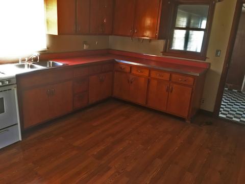 33 Miller Ave, Aurora, IL 60505 photo 7