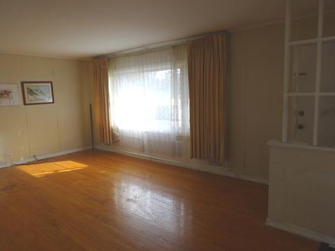 134 N Westgate Rd, Des Plaines, IL 60016 photo 2